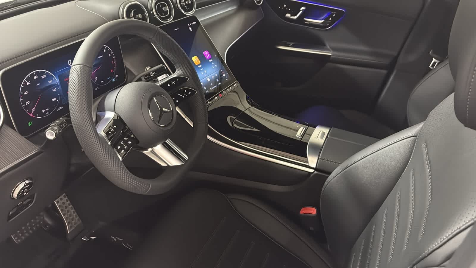 Thumbnail: 2026 Mercedes-Benz GLC - 4