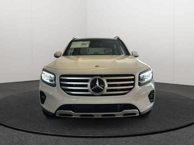 Thumbnail: 2026 Mercedes-Benz GLB - 2