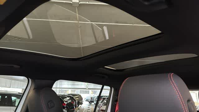 Thumbnail: 2026 Mercedes-Benz GLB - 26