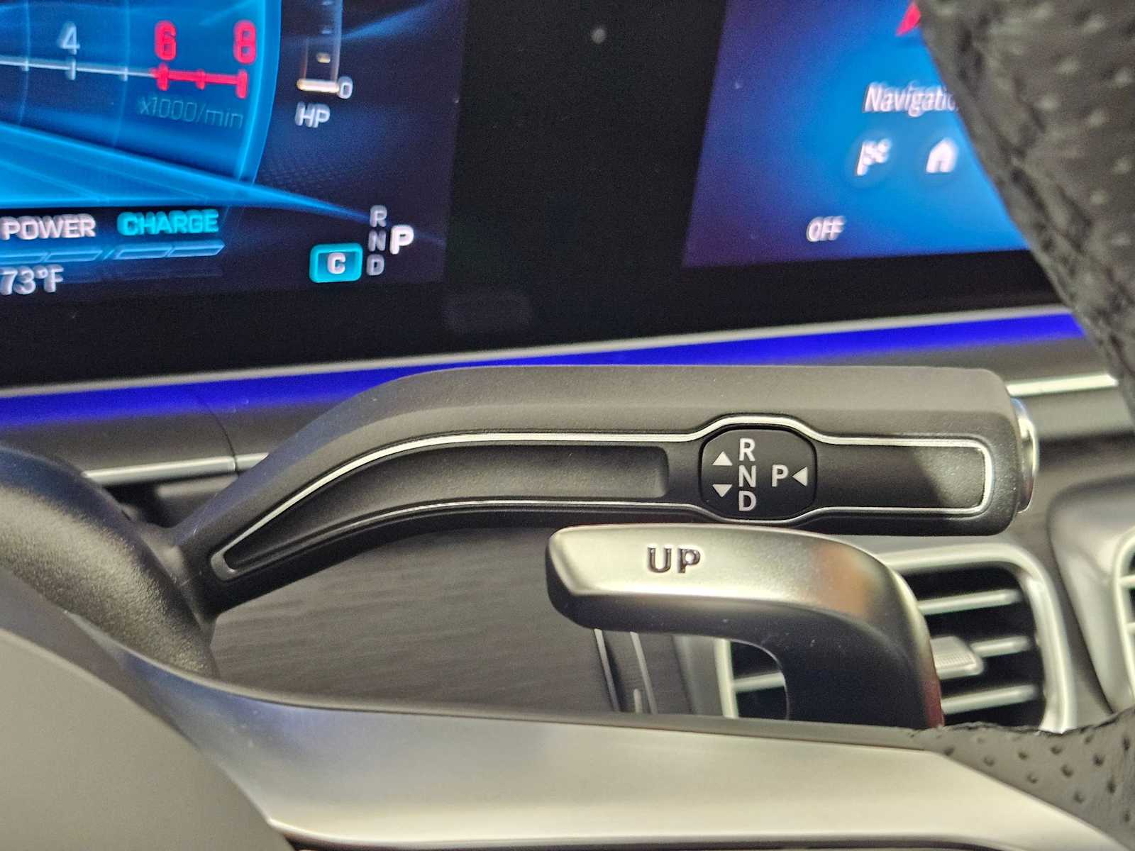 Thumbnail: 2025 Mercedes-Benz GLE - 28