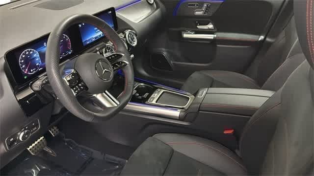 Thumbnail: 2025 Mercedes-Benz GLA - 4