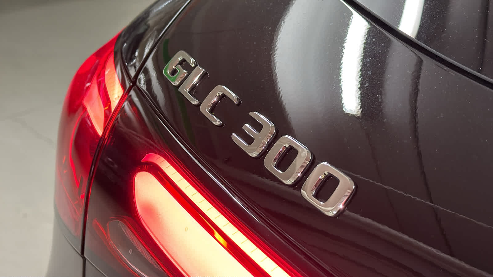 Thumbnail: 2026 Mercedes-Benz GLC - 9