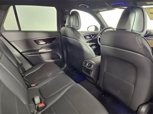 Thumbnail: 2025 Mercedes-Benz GLC - 18