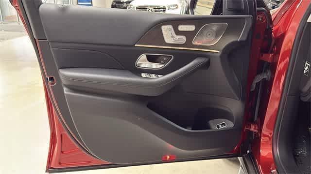 Thumbnail: 2023 Mercedes-Benz GLE - 12