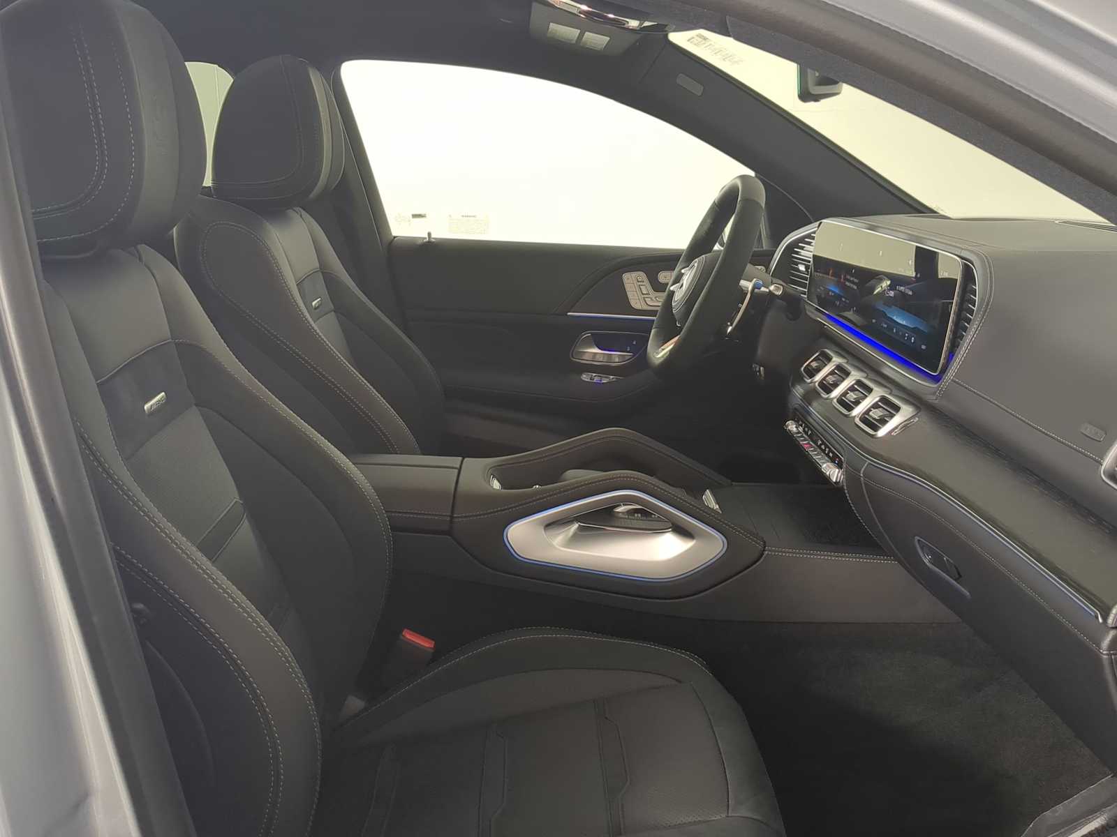 Thumbnail: 2026 Mercedes-Benz GLE - 24