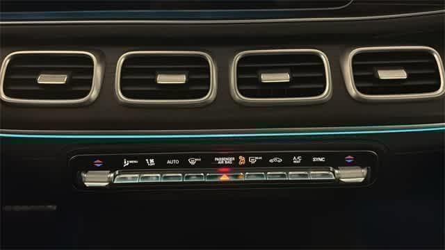 Thumbnail: 2023 Mercedes-Benz GLE - 22