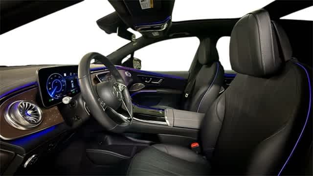 Thumbnail: 2023 Mercedes-Benz EQS - 3