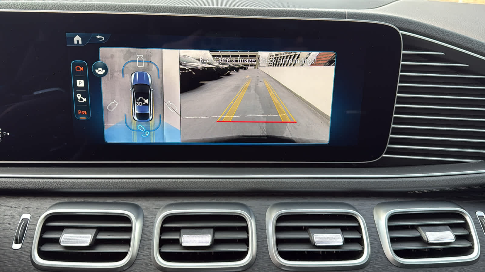 Thumbnail: 2026 Mercedes-Benz GLE - 20