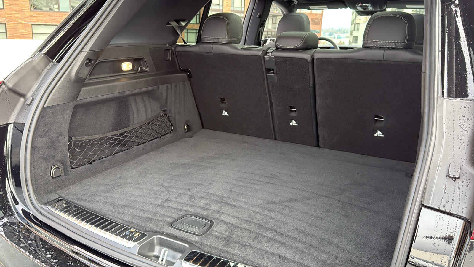 Thumbnail: 2026 Mercedes-Benz GLE - 31