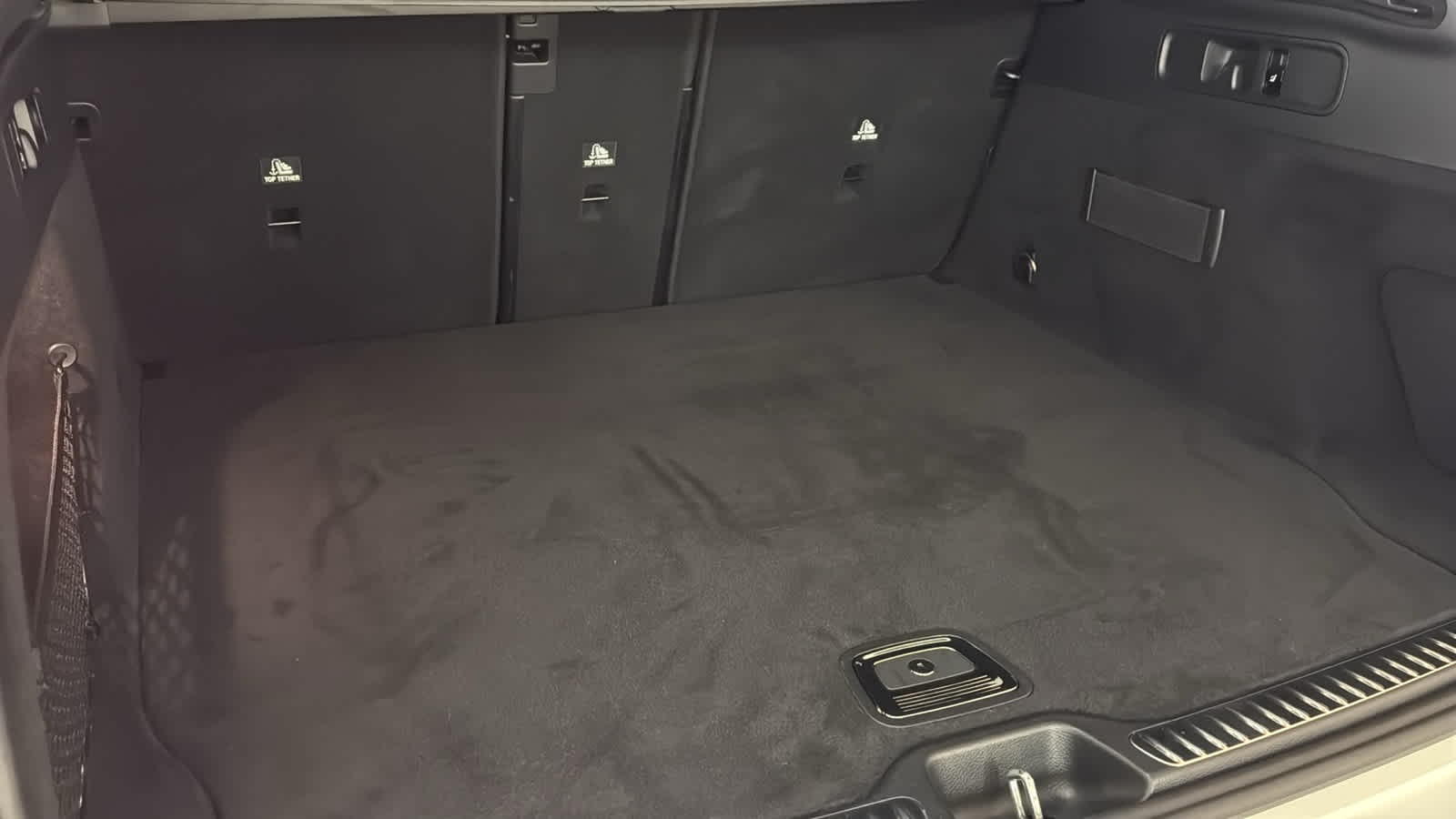 Thumbnail: 2023 Mercedes-Benz GLC - 32