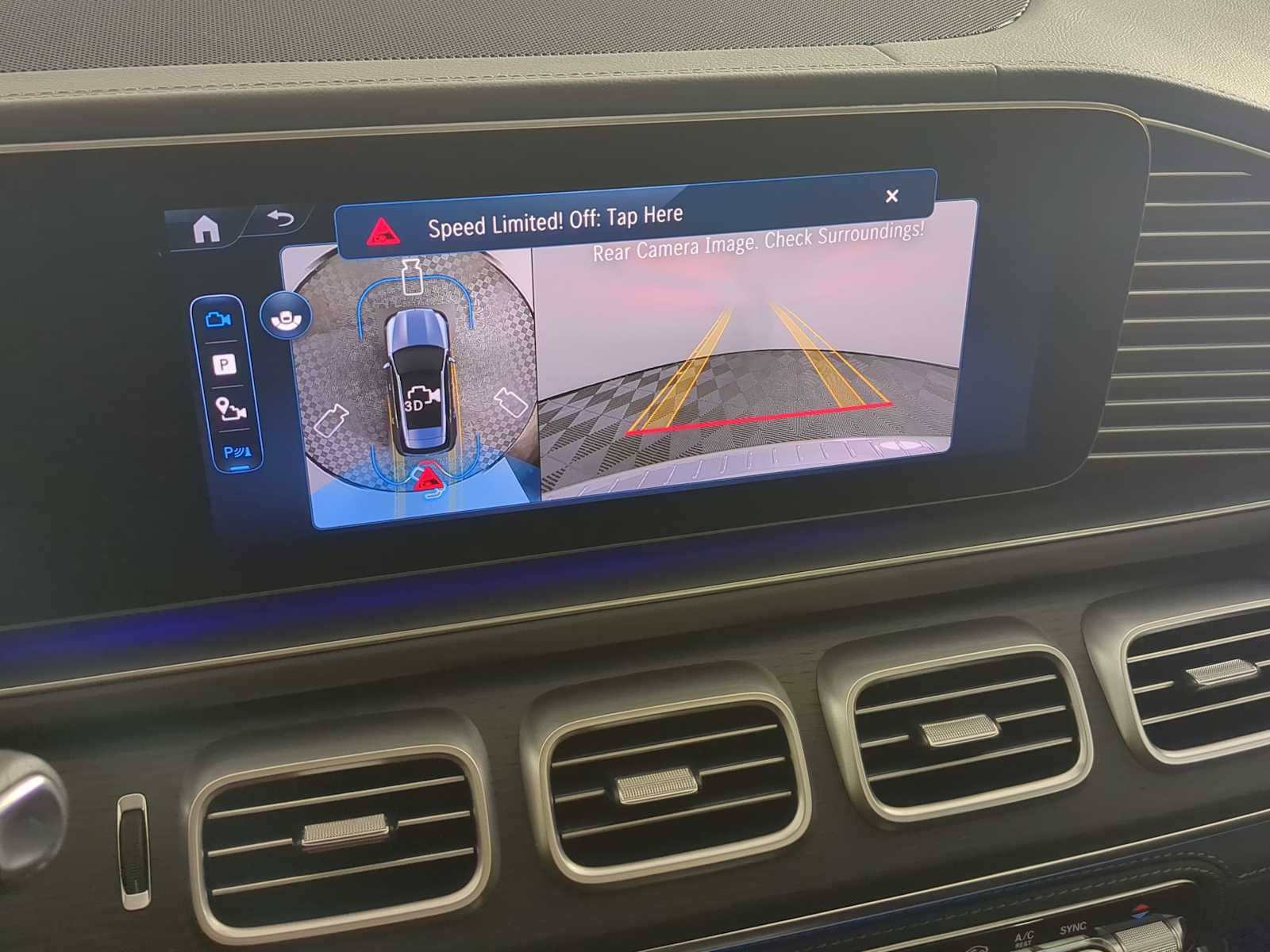 Thumbnail: 2026 Mercedes-Benz GLE - 30