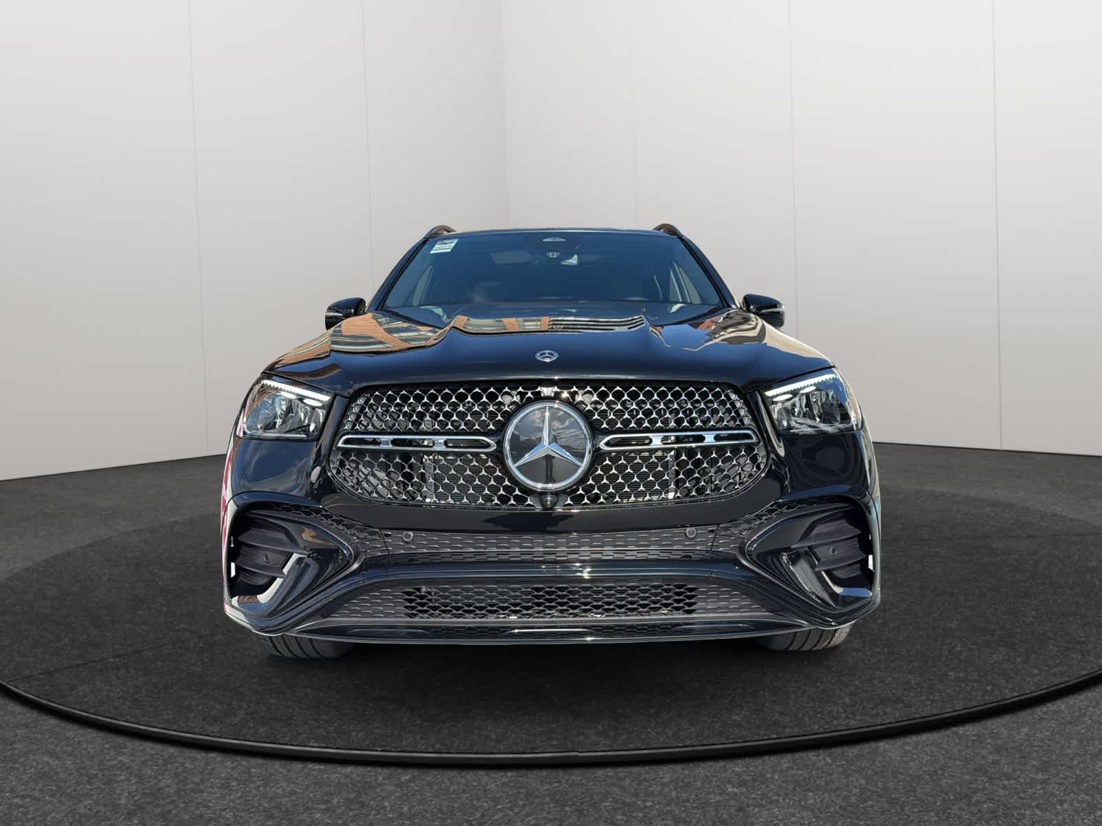 Thumbnail: 2026 Mercedes-Benz GLE - 2