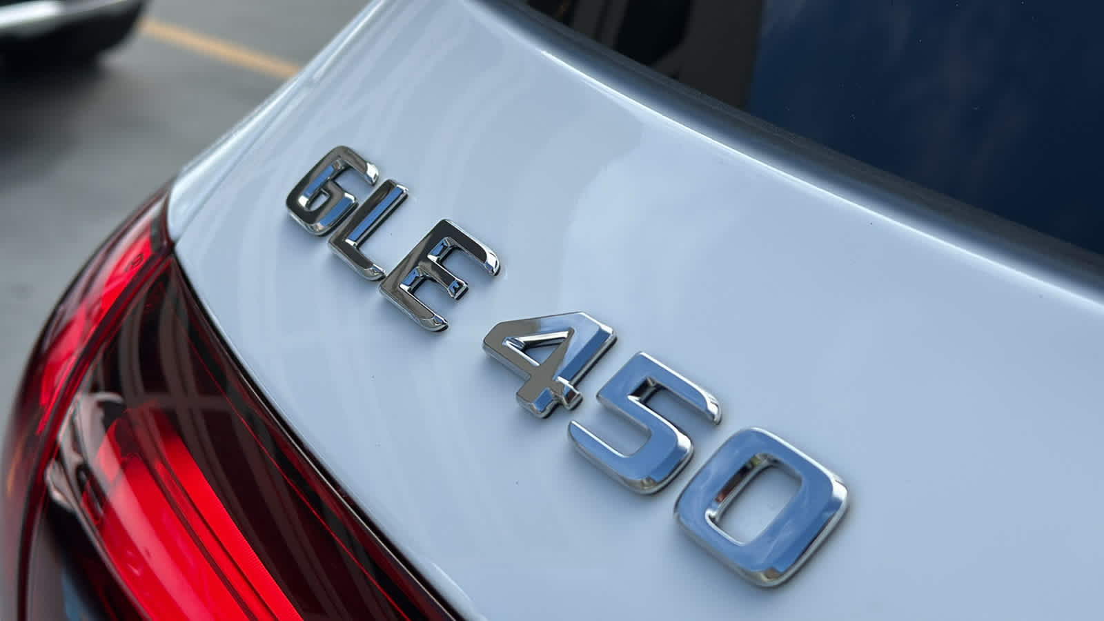 Thumbnail: 2026 Mercedes-Benz GLE - 11