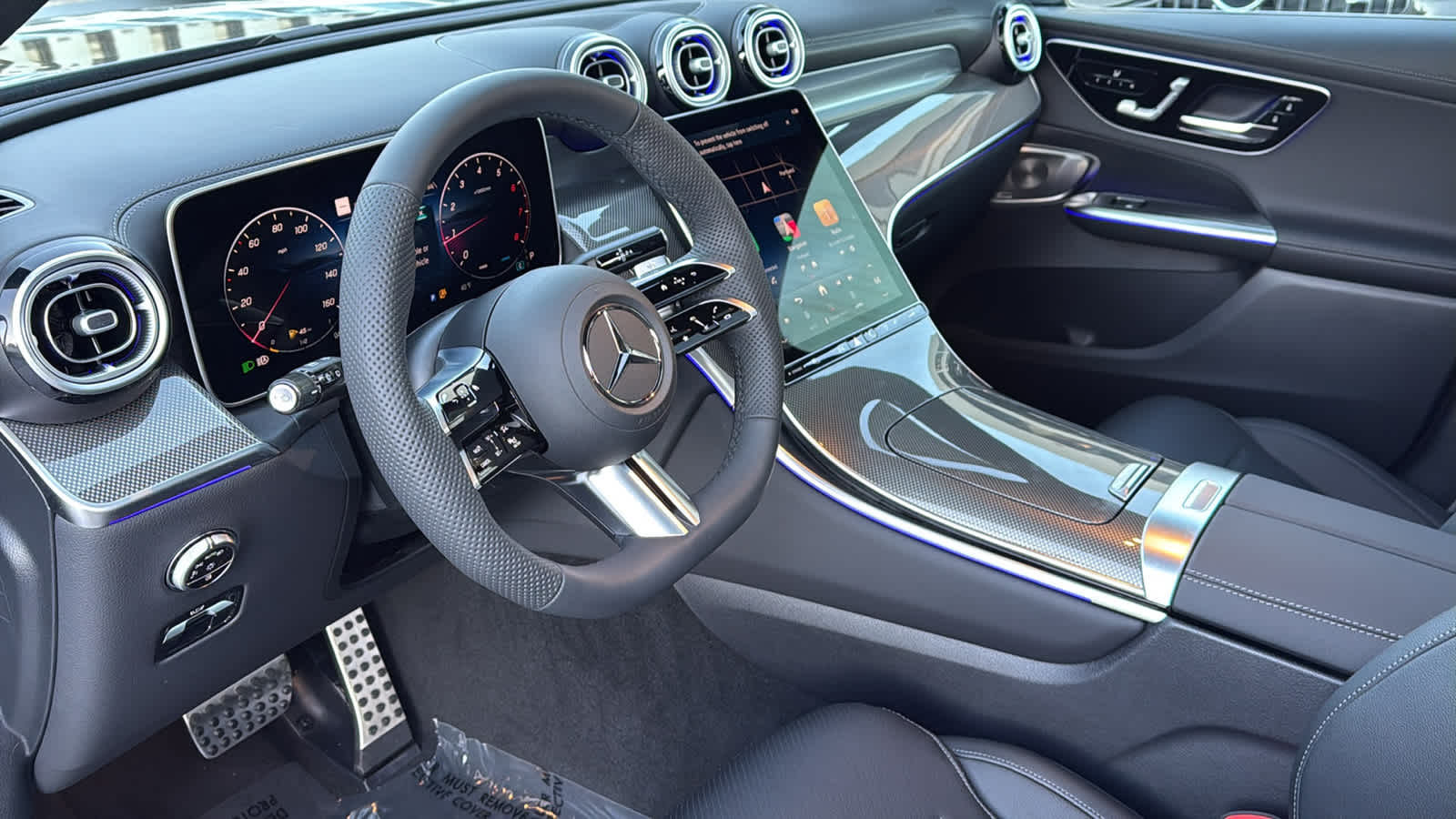 Thumbnail: 2026 Mercedes-Benz GLC - 28