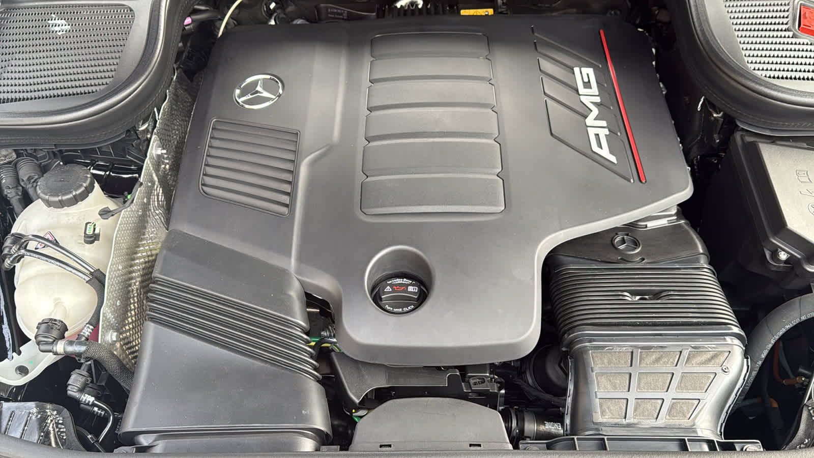 Thumbnail: 2026 Mercedes-Benz GLE - 11