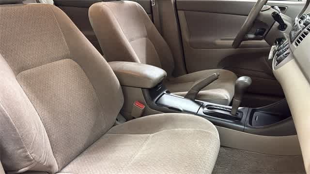 Thumbnail: 2003 Toyota Camry - 29