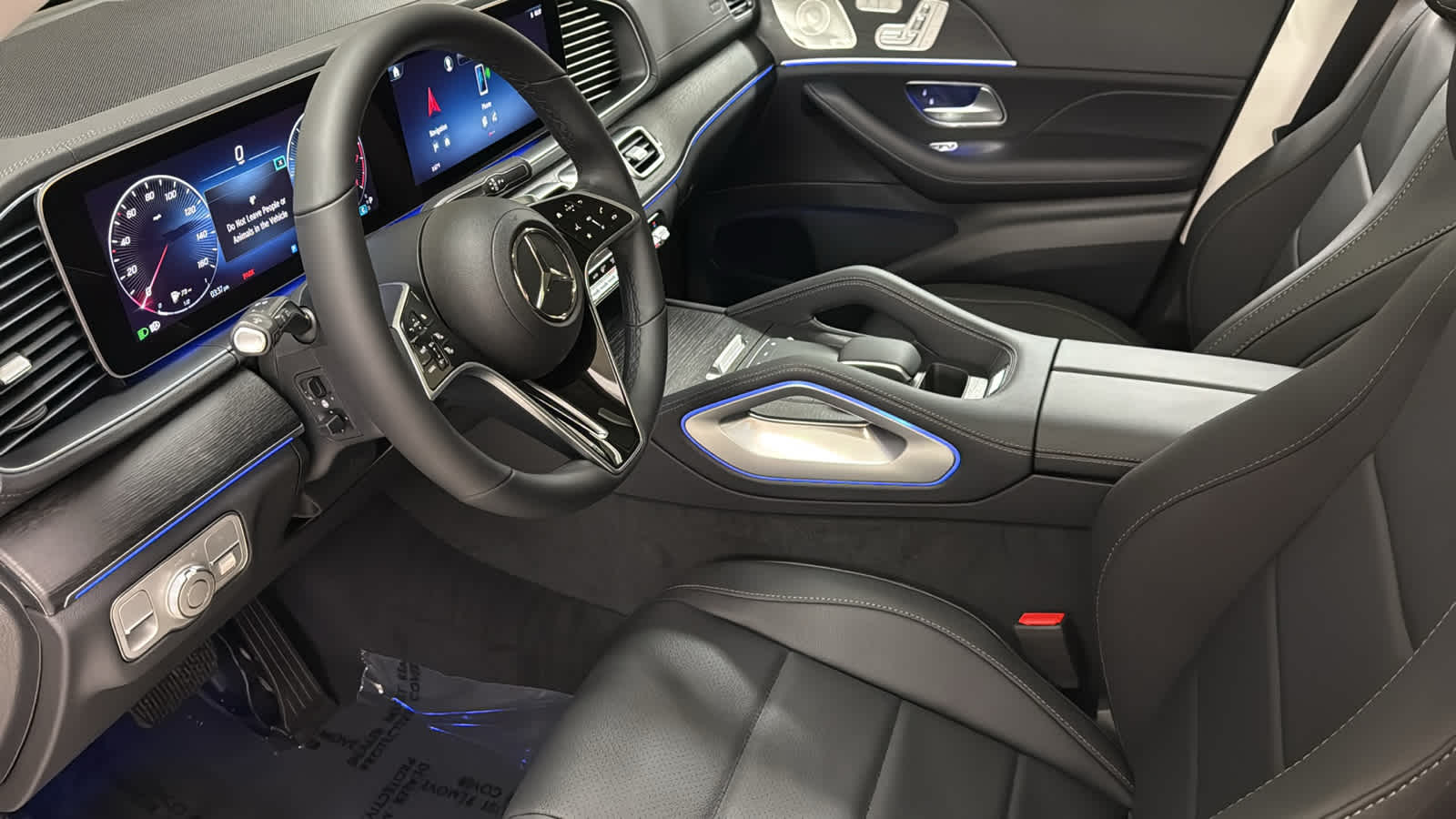 Thumbnail: 2026 Mercedes-Benz GLE - 28