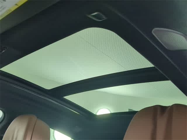 Thumbnail: 2023 BMW X6 - 20