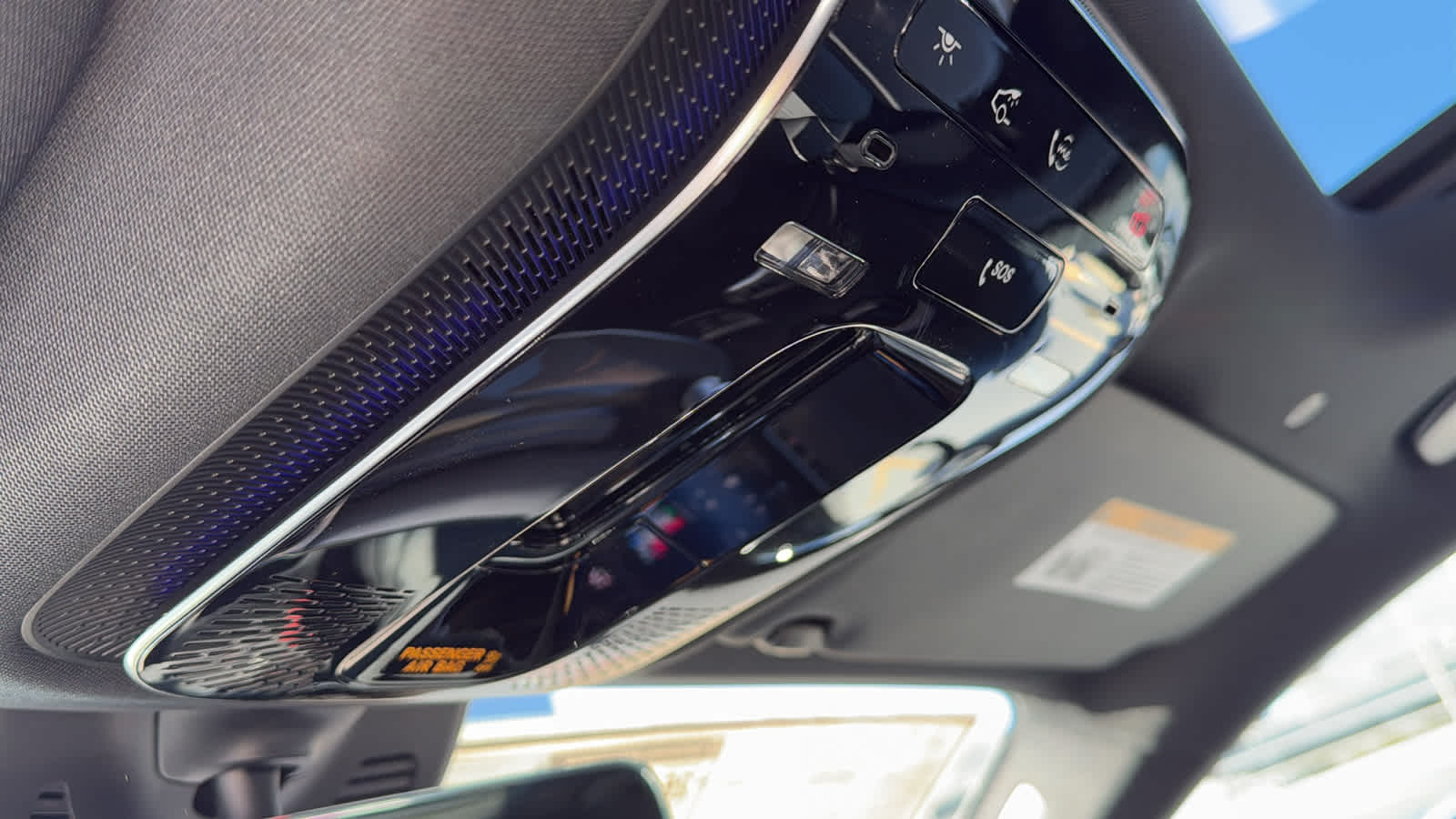 Thumbnail: 2026 Mercedes-Benz GLC - 24