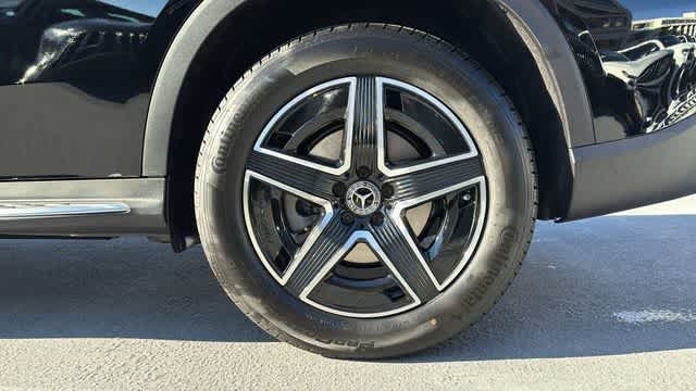 Thumbnail: 2026 Mercedes-Benz GLC - 3