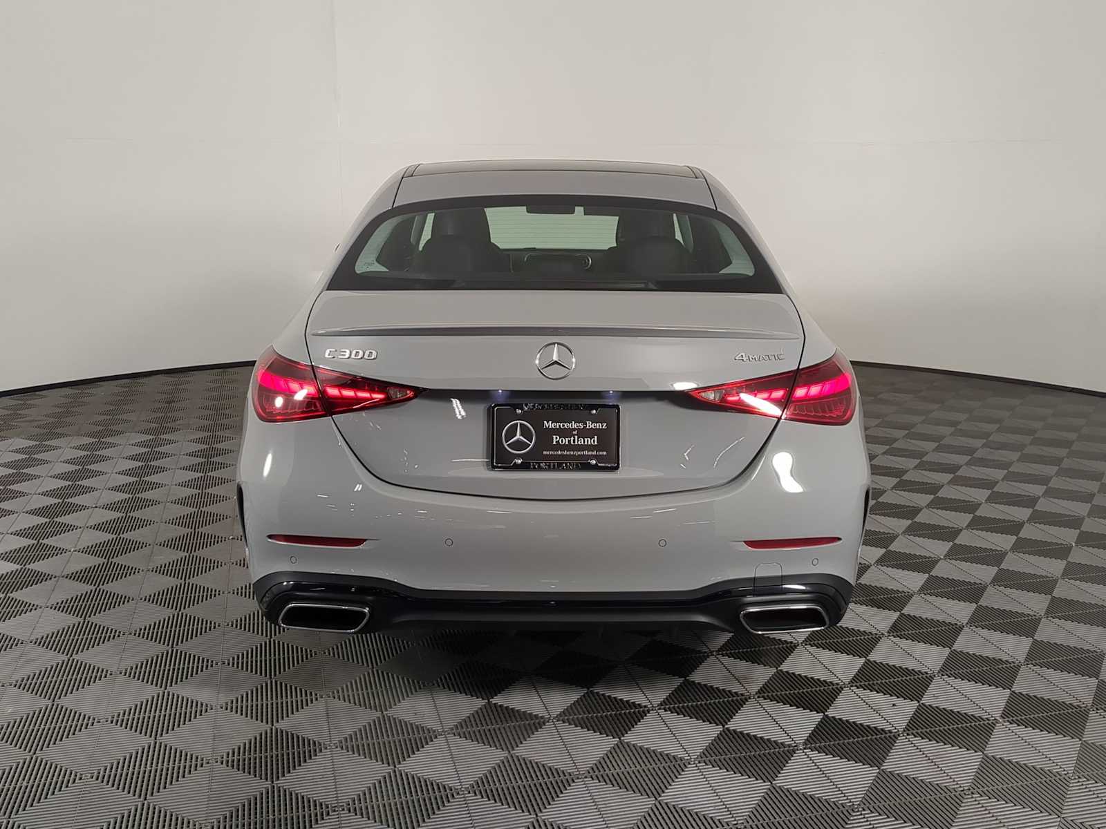 Thumbnail: 2025 Mercedes-Benz C-Class - 4