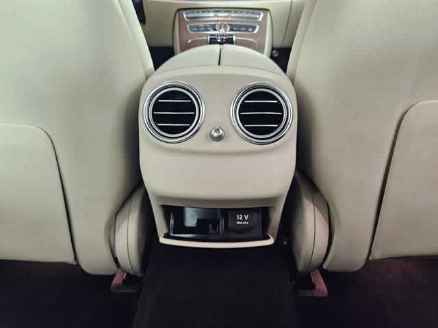 Thumbnail: 2018 Mercedes-Benz E-Class - 34