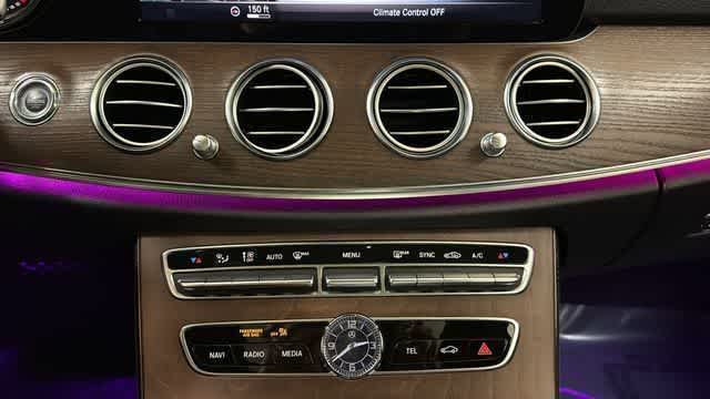 Thumbnail: 2018 Mercedes-Benz E-Class - 22
