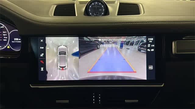 Thumbnail: 2023 Porsche Cayenne - 19