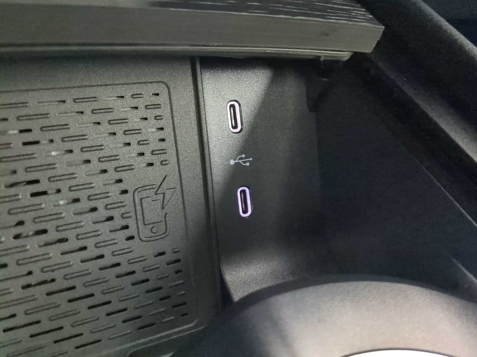 Thumbnail: 2026 Mercedes-Benz GLE - 33