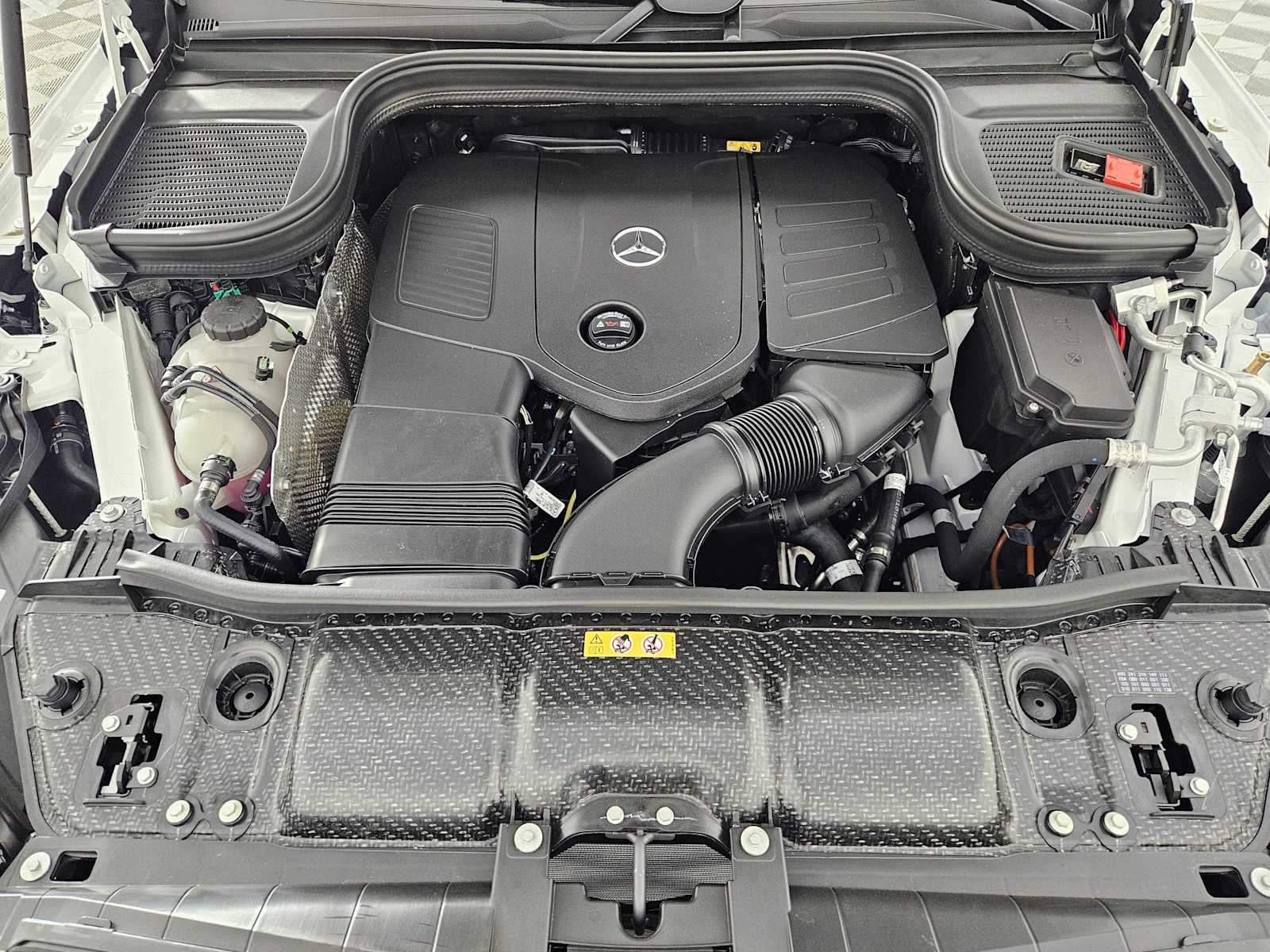 2025 Mercedes-Benz GLE 450 14