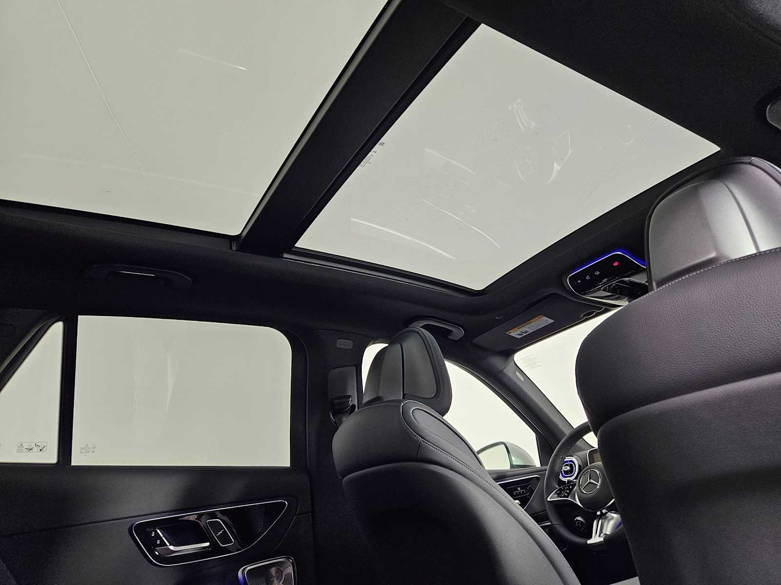 2025 Mercedes-Benz GLC 300 22