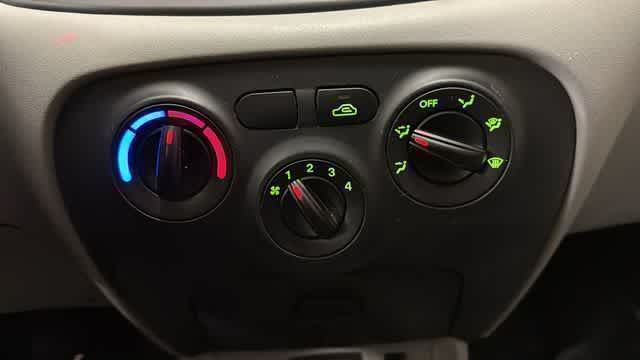 Thumbnail: 2008 Hyundai Accent - 21