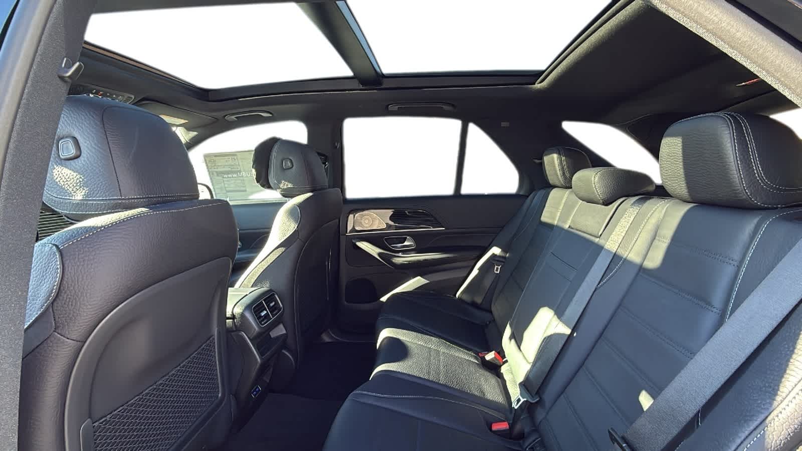 Thumbnail: 2026 Mercedes-Benz GLE - 5