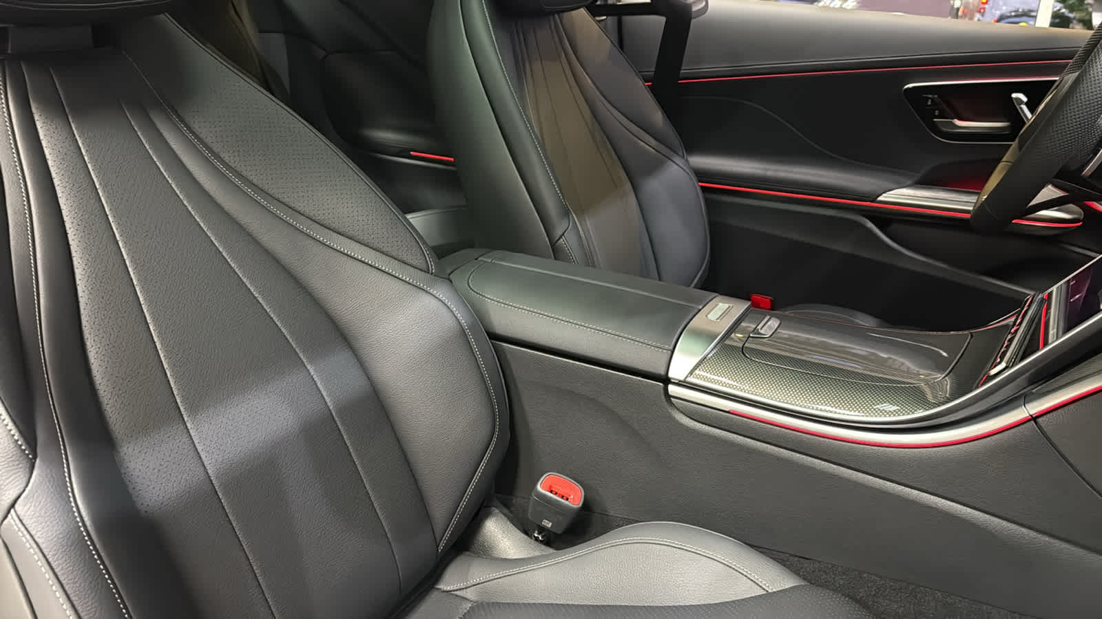 Thumbnail: 2026 Mercedes-Benz CLE - 32