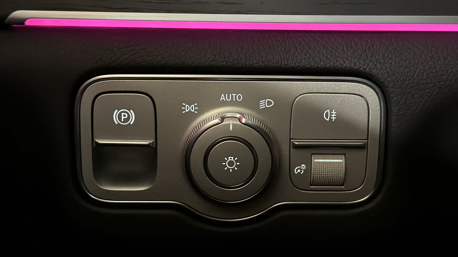 Thumbnail: 2024 Mercedes-Benz GLE - 16