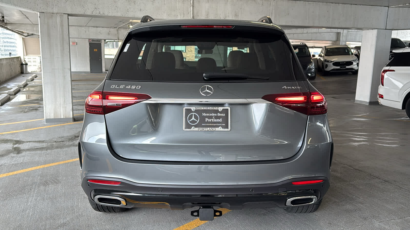 Thumbnail: 2026 Mercedes-Benz GLE - 8