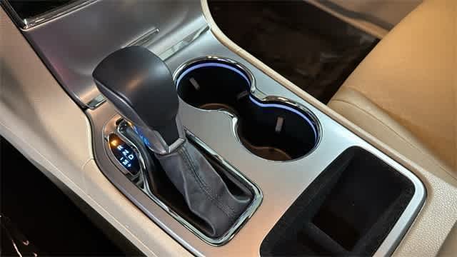 Thumbnail: 2022 Jeep Grand Cherokee - 19