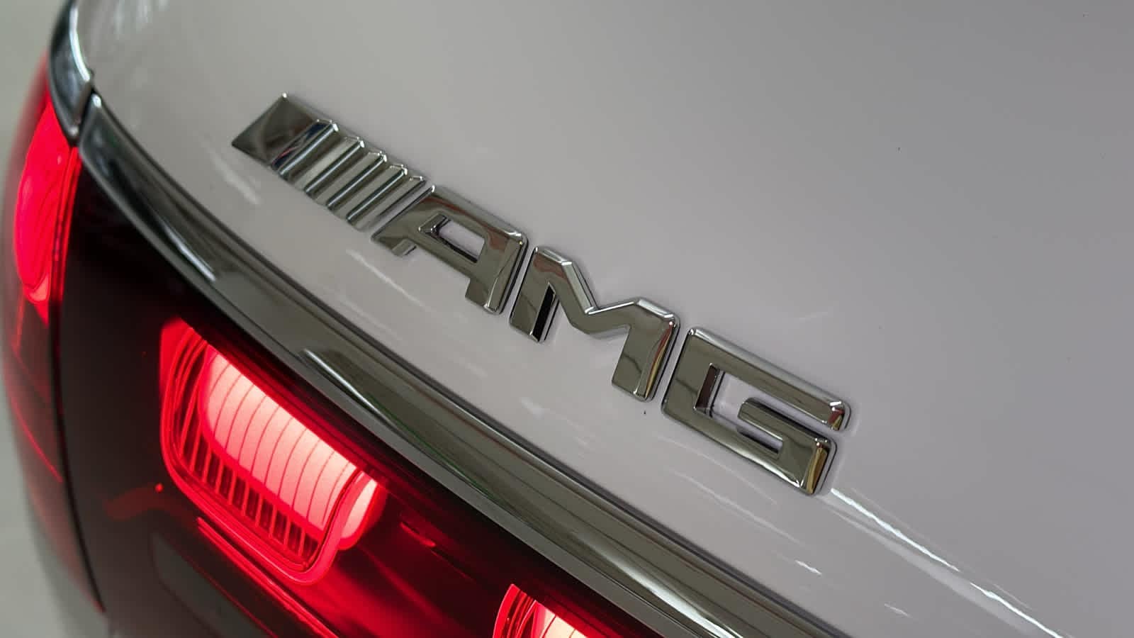 Thumbnail: 2026 Mercedes-Benz GL-Class - 10