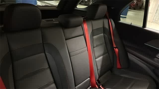 Thumbnail: 2022 Mercedes-Benz GLE - 32