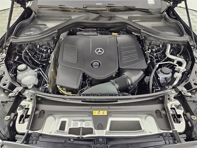 Thumbnail: 2025 Mercedes-Benz GLC - 14