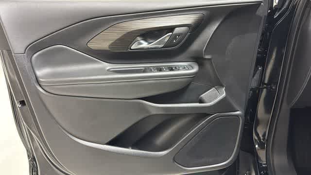Thumbnail: 2024 GMC Terrain - 13