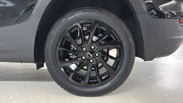 Thumbnail: 2024 GMC Terrain - 11