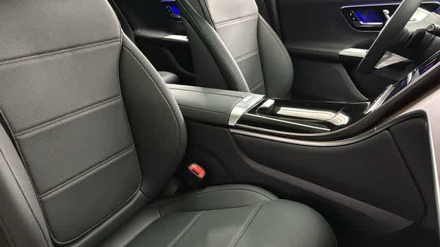 Thumbnail: 2026 Mercedes-Benz GLC - 34