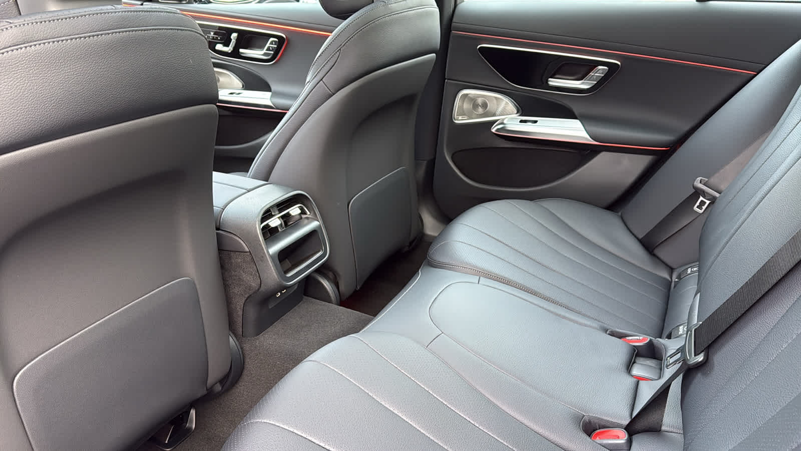 Thumbnail: 2026 Mercedes-Benz E-Class - 29