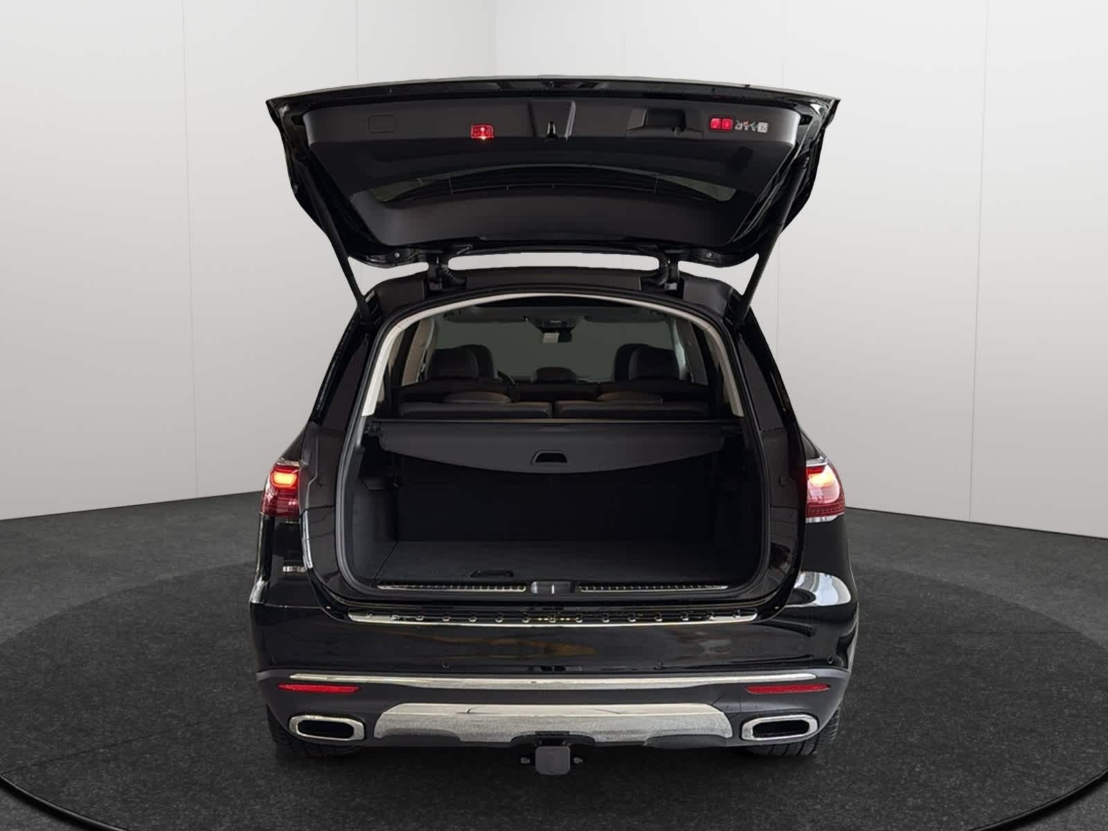 Thumbnail: 2026 Mercedes-Benz GLS - 6