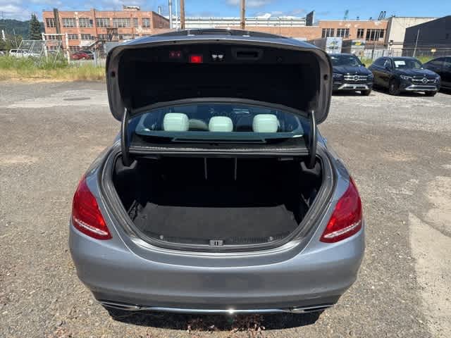 Thumbnail: 2016 Mercedes-Benz C-Class - 27