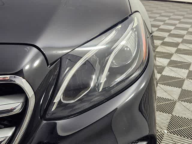 Thumbnail: 2018 Mercedes-Benz E-Class - 10