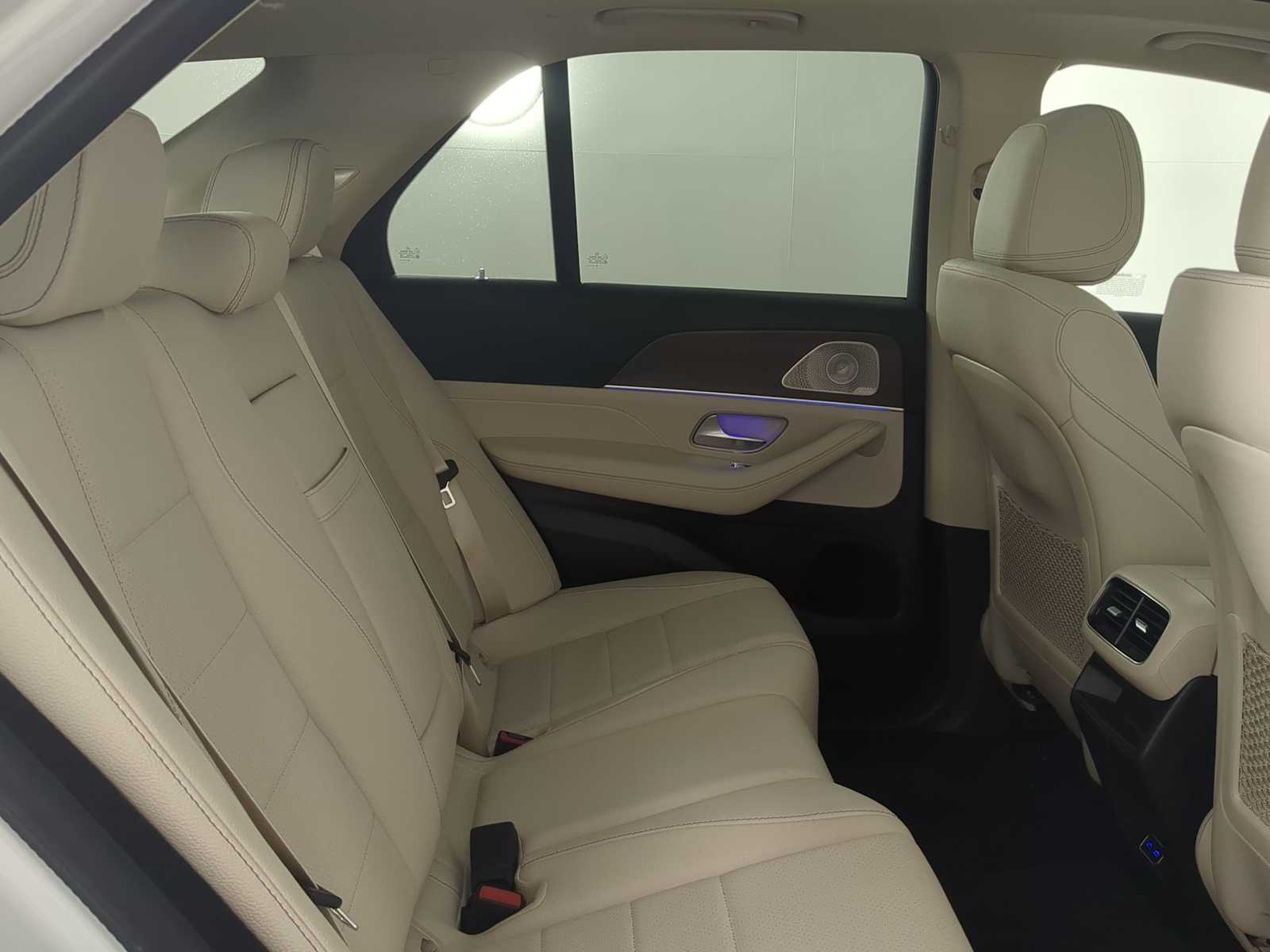 Thumbnail: 2026 Mercedes-Benz GLE - 21