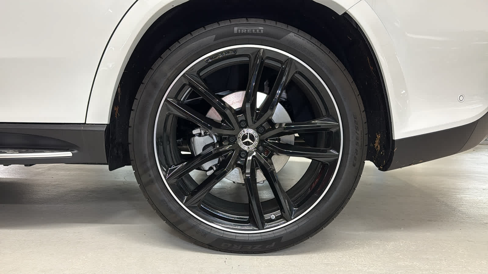 Thumbnail: 2026 Mercedes-Benz GLS - 11