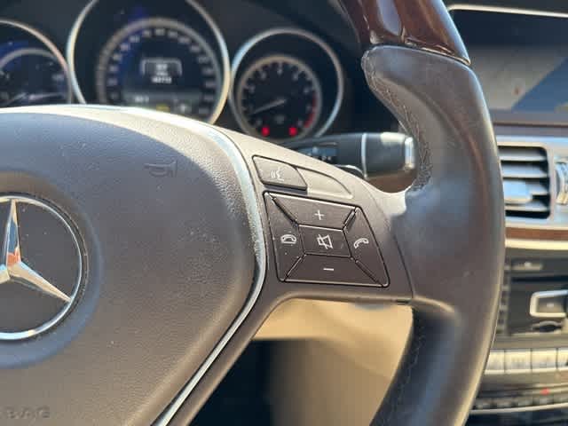 Thumbnail: 2014 Mercedes-Benz E-Class - 14